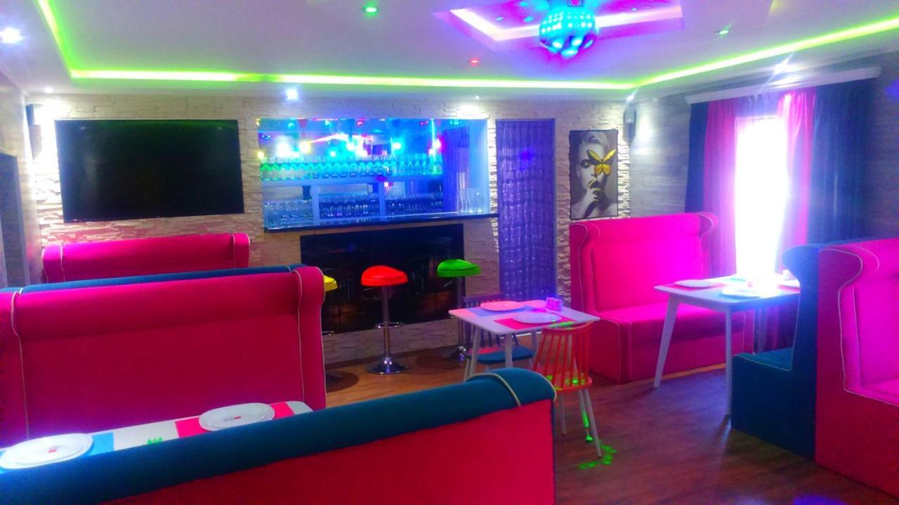 Hotel Lilo Near Airport Tbilissi Extérieur photo