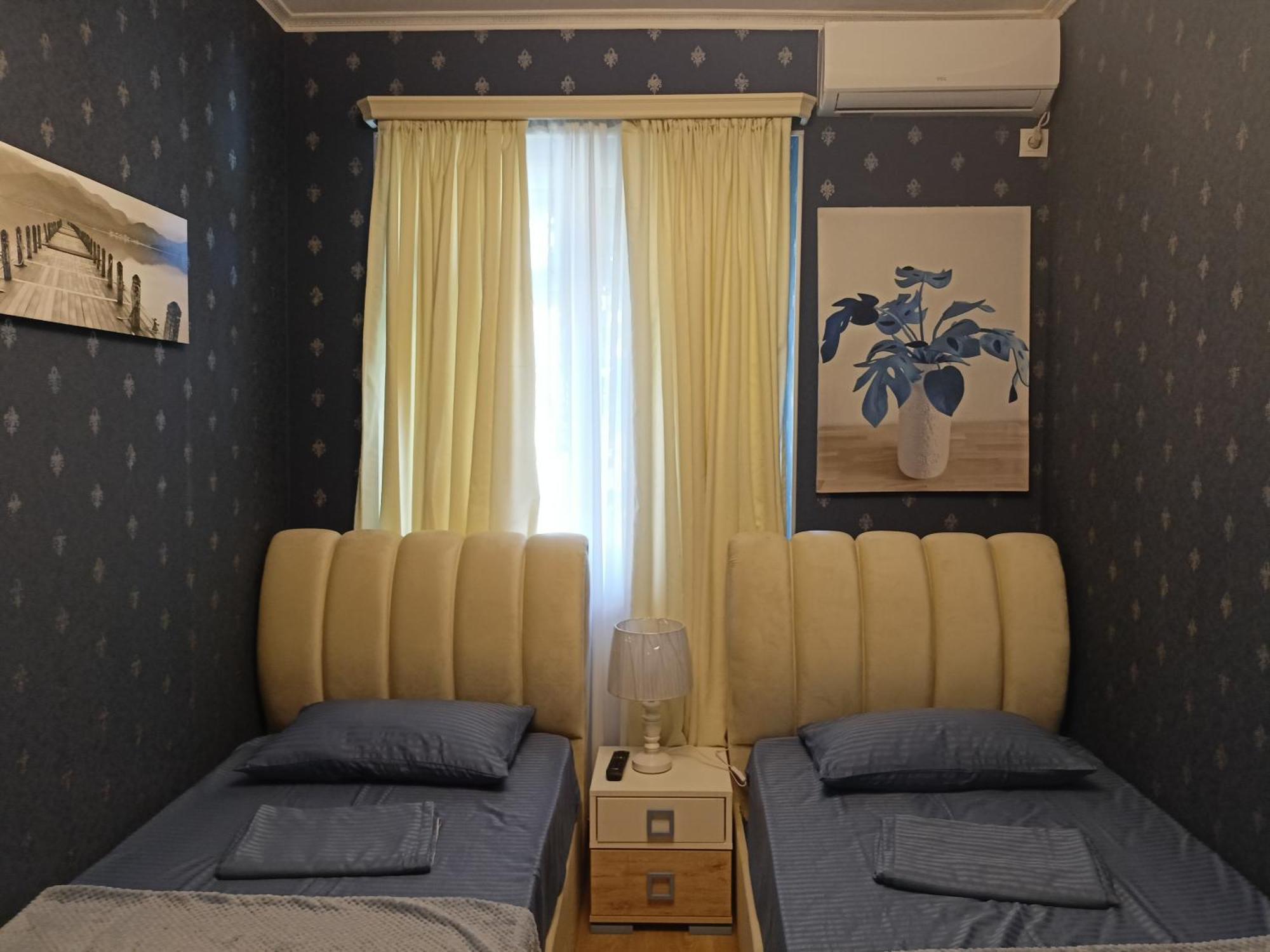 Hotel Lilo Near Airport Tbilissi Extérieur photo