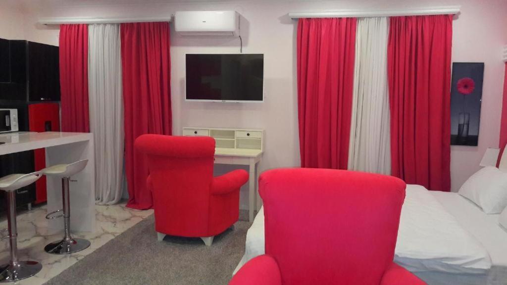 Hotel Lilo Near Airport Tbilissi Extérieur photo