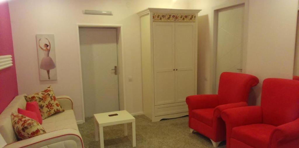 Hotel Lilo Near Airport Tbilissi Extérieur photo