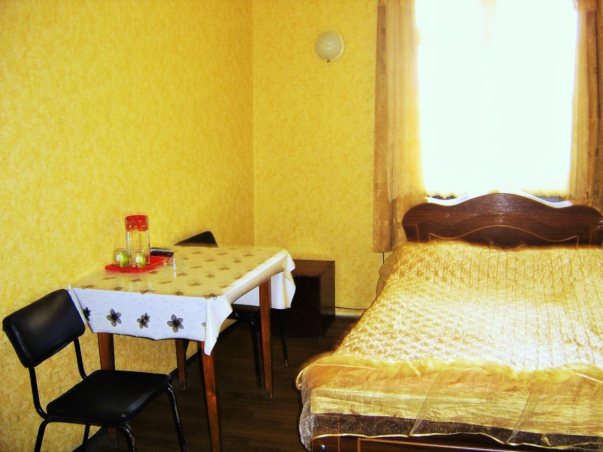Hotel Lilo Near Airport Tbilissi Extérieur photo