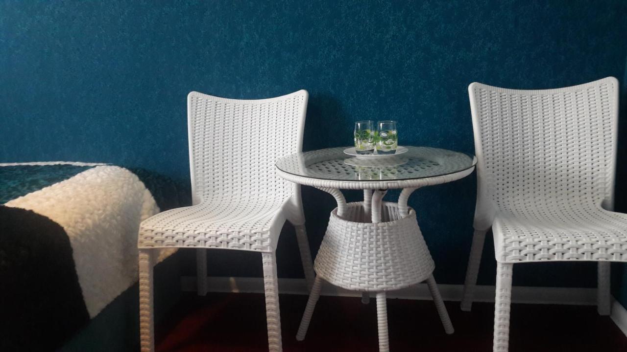 Hotel Lilo Near Airport Tbilissi Extérieur photo